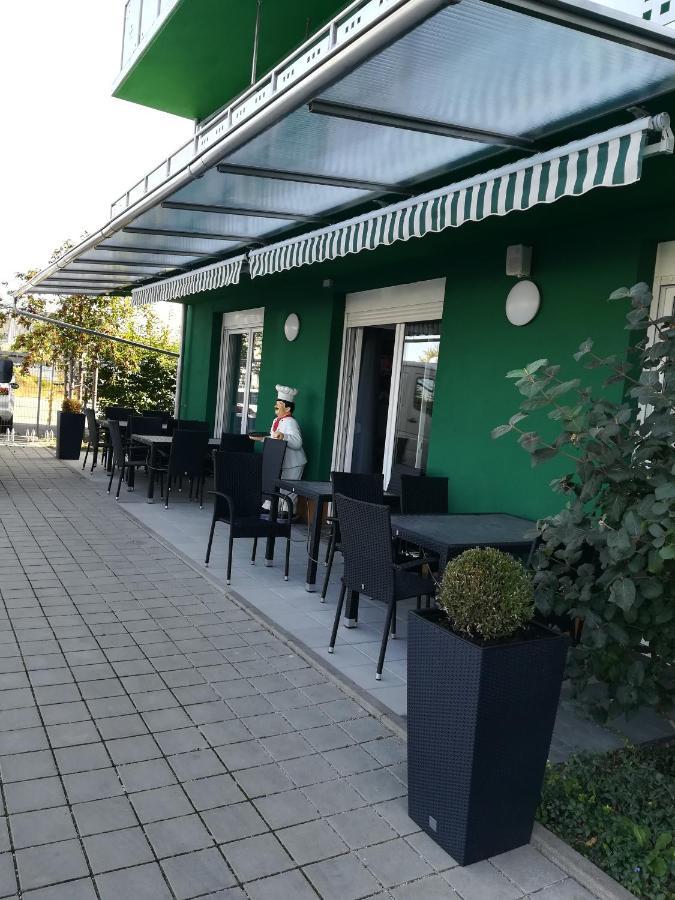 Jura Hotel Nuremberga Exterior foto